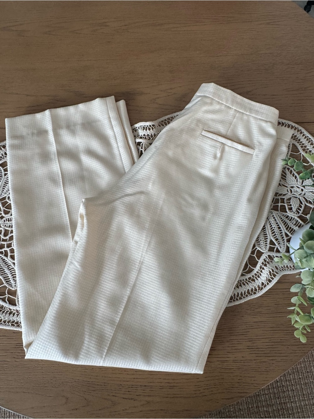 Bernard Zins Paris Ivory Wool Silk Dress Pants Size 8 Luxury French Straight Leg